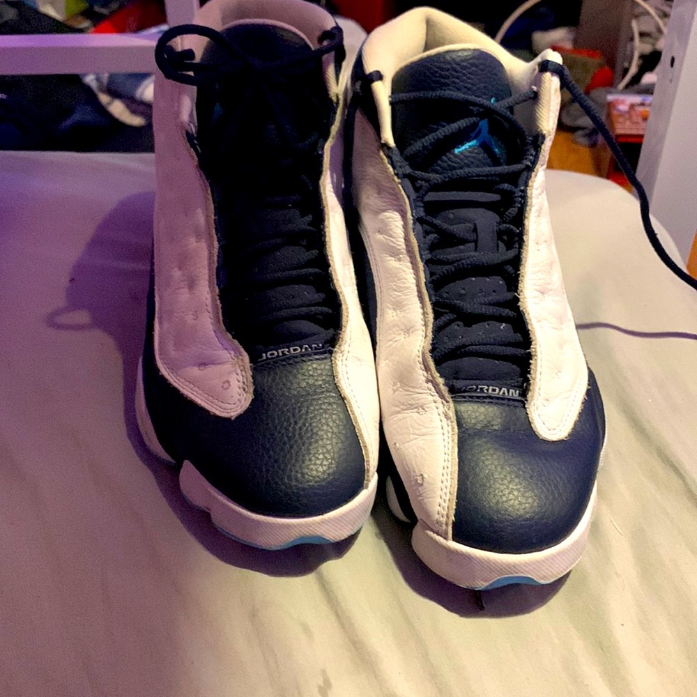 These are retro Jordan 13 obsidian used I got them for $220